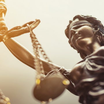 Rendkívüli mértékben emekedik a bírák és igazságügyi alkalmazottak jövedelme és hatékonyabb lesz az igazságszolgáltatás – Rendkívüli bejelentés, az igazságügyi miniszter videónyilatkozata!