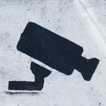 Megfigyel a szomszédom? – Amit a társasházi kamerahasználatról tudni érdemes!