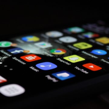 Szigorú szabályok és korszakalkotó rendelkezések az online tér biztonságáért – Elfogadta az EP a digitális piacokról és szolgáltatásokról szóló rendeleteket! Szigorú szabályok és korszakalkotó rendelkezések az online tér biztonságáért – Elfogadta az EP a digitális piacokról és szolgáltatásokról szóló rendeleteket!