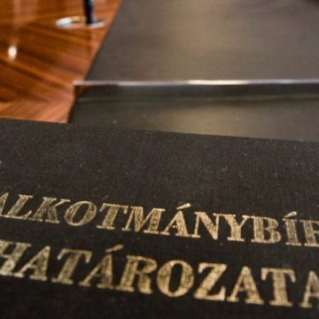 Értelmezhetetlen jogfogalmak a kereskedelemről szóló törvényben – Az Ab megsemmisítette a jogszabály egyes rendelkezéseit!