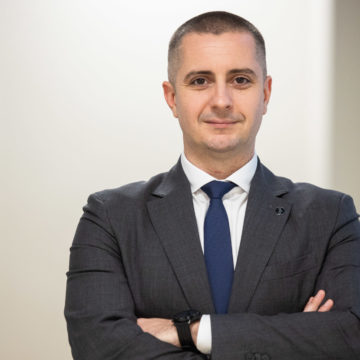 Van segítség! – avagy áldozatsegítés Magyarországon – Beszélgetés Dorogi Rajmunddal, az igazságügyi miniszter áldozatsegítésért felelős főtanácsadójával