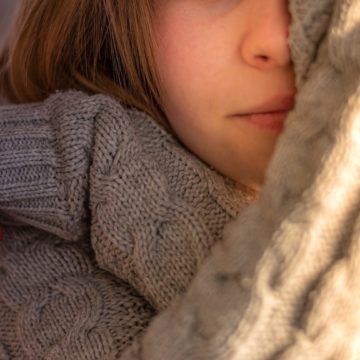 A munkahelyi hőmérséklet problematikája – Spórolohat-e a munkáltató a munkavállalón? – Szakértői összefoglaló!