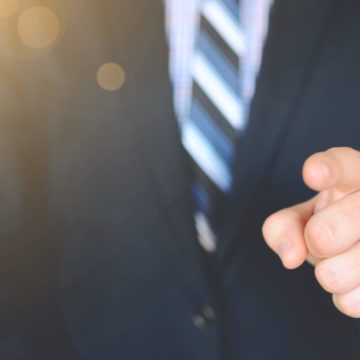 Miként szankcionálhat jogszerűen a munkáltató? – Szakértői összefoglaló!