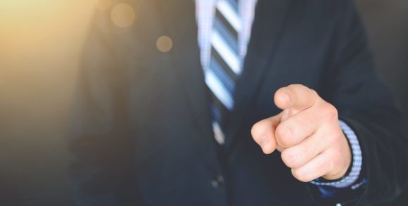 Miként szankcionálhat jogszerűen a munkáltató? – Szakértői összefoglaló!