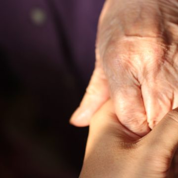 Ellátott időskor – Amit a tartási és az életjáradéki szerződésről tudni érdemes!