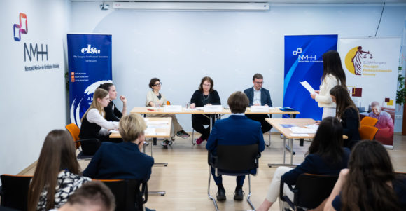 Az influenszer szülők megítélése médiatudatossági, adatvédelmi, etikai és jogi szempontból – Az NMHH adott otthont az ELSA Hungary Országos Perbeszédmondó Versenynek