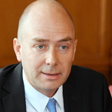 Az ombudsman lehet az Alkotmánybíróság új tagja – Az Országgyűlés igazságügyi bizottsága támogatta Kozma Ákos jelölését