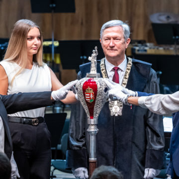 Harminc éves a modern kori győri jogászképzés – Rendhagyó tanévnyitó a Széchenyi István Egyetem jogi karán