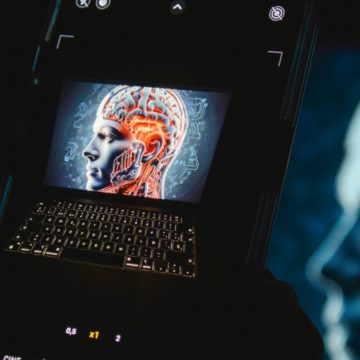 Kartellezés mesterséges intelligenciával – Hogyan sérthet versenyjogi szabályokat egy applikáció? – Új módszerek a hatóságok fókuszában!