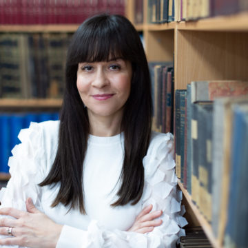 Jogi kari könyvtár küldetéssel – Beszélgetés Aczél-Partos Adriennel, a PPKE Jog- és Államtudományi Kara Könyvtárának vezetőjével Jogi kari könyvtár küldetéssel – Beszélgetés Aczél-Partos Adriennel, a PPKE Jog- és Államtudományi Kara Könyvtárának vezetőjével