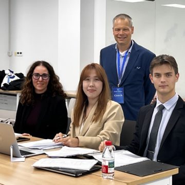 Példa nélkül! – Első alkalommal nyertek magyar joghallgatók Kínában rendezett nemzetközi angol nyelvű perbeszédversenyen