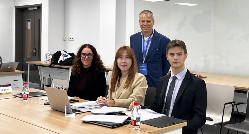 Példa nélkül! – Első alkalommal nyertek magyar joghallgatók Kínában rendezett nemzetközi angol nyelvű perbeszédversenyen