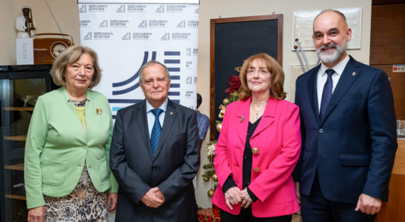 Jogászdíszvacsora a tehetséges és rászoruló joghallgatók támogatááért – A győri jogi kar jótékonysági eseményén Életút díjakat is átadtak